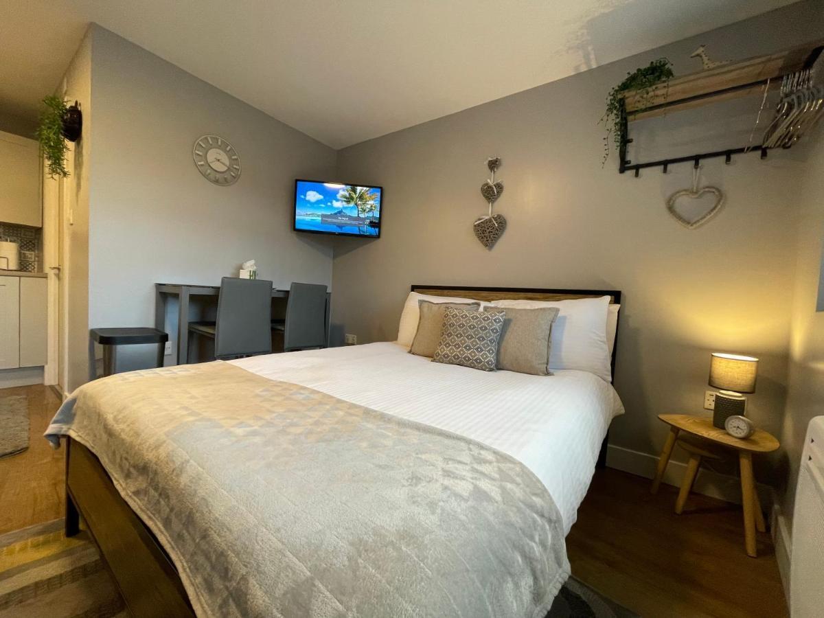 Westend Holiday Let 4 Брекон Экстерьер фото